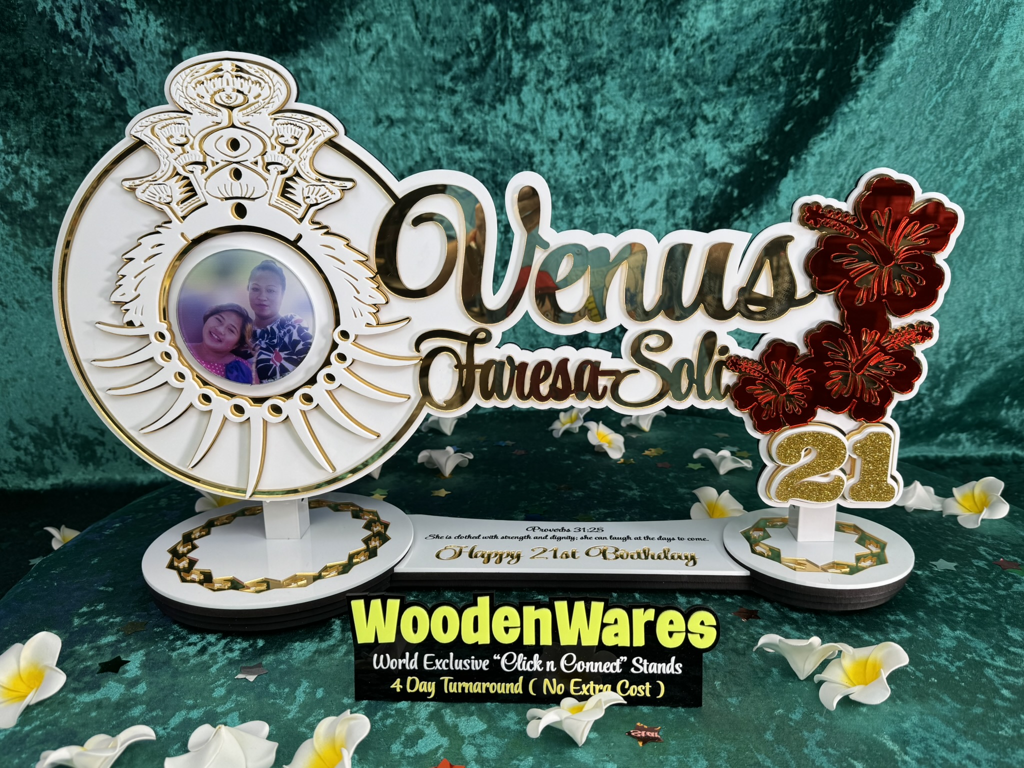 Upscale with Ula Nifo & Tuiga and Red Hibiscus – $740 NZD